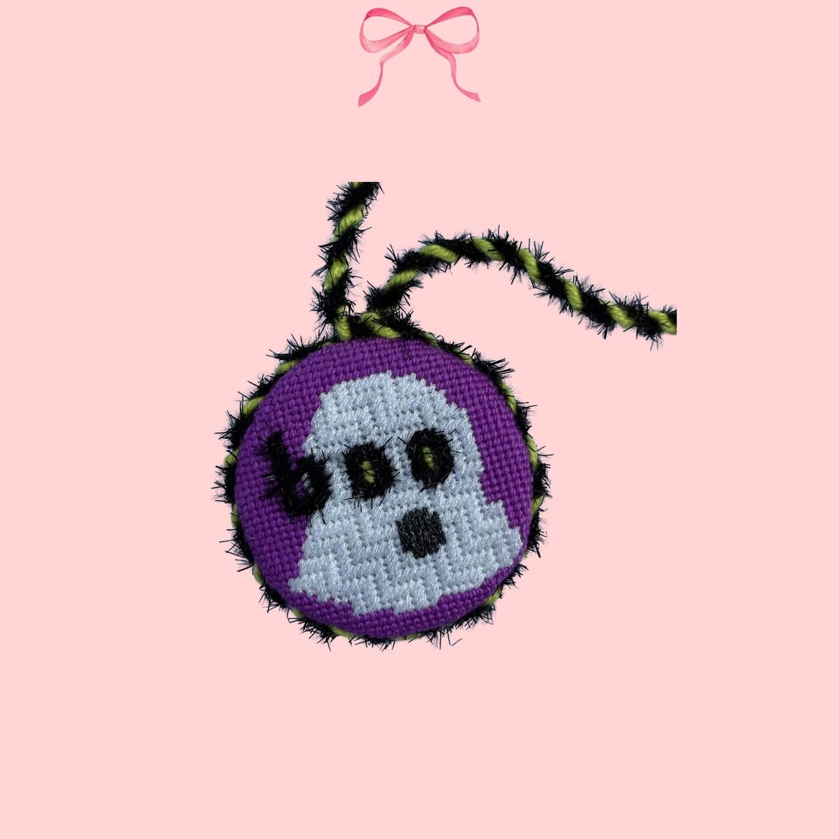 Boo, 2.25" Round on 18 Mesh
