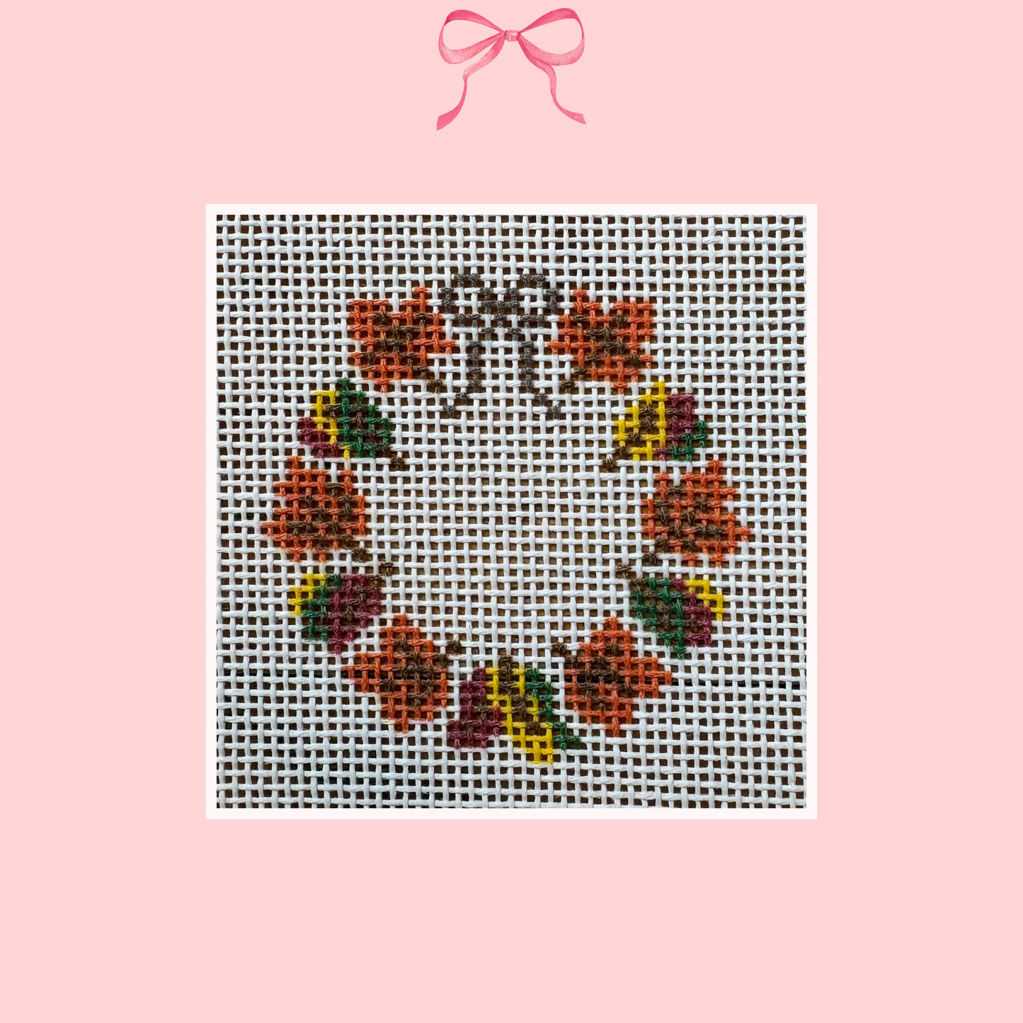 Leaf Wreath on 18 Mesh (white background)