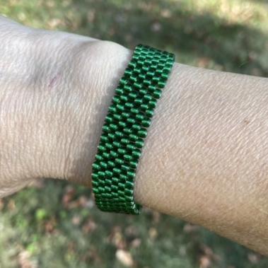 Green (Silver-Lined) Beaded Bracelet