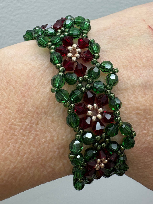 Christmas Poinsettia Bracelet, Handwoven with glass beads