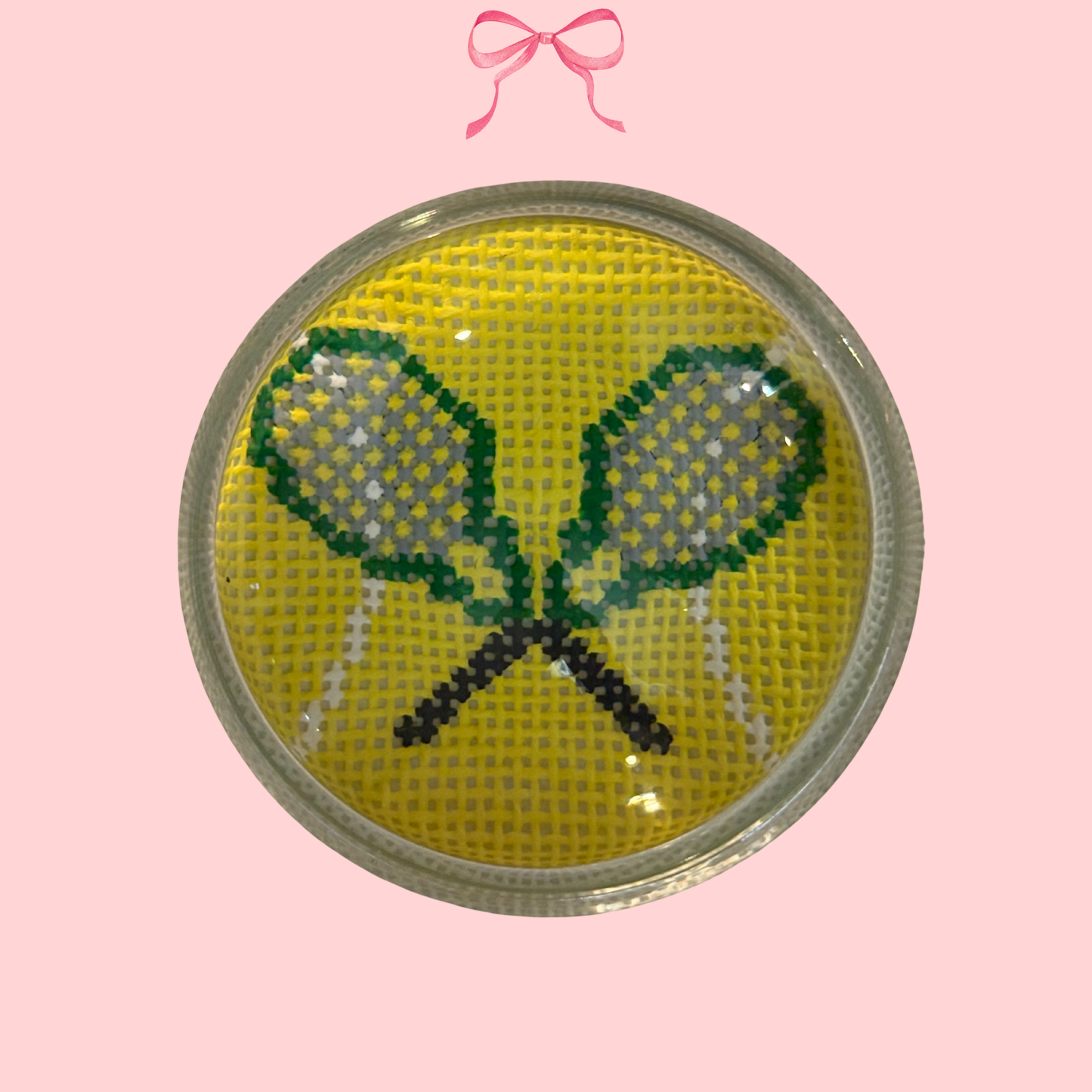 Tennis Ball with Rackets on 18 Mesh