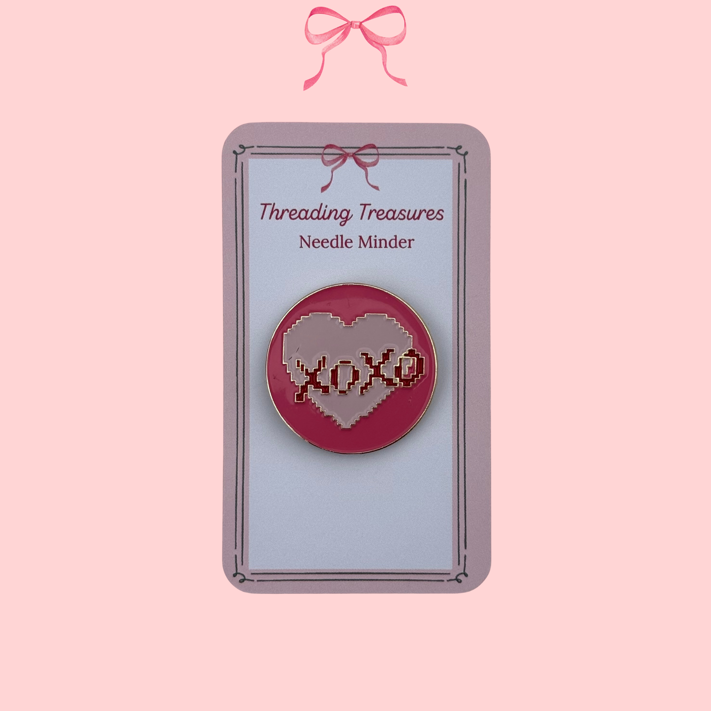 Hugs & Kisses Needle Minder